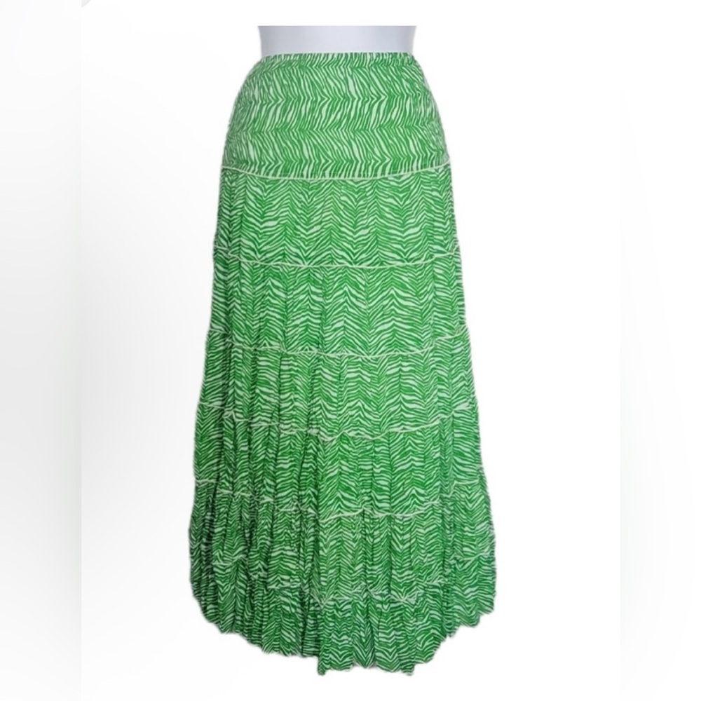 Elegant Green Zebra Maxi Skirt